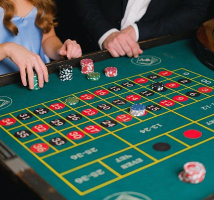 6 Reasons Players Are Choosing Direct Website Slots Over Traditional Apps