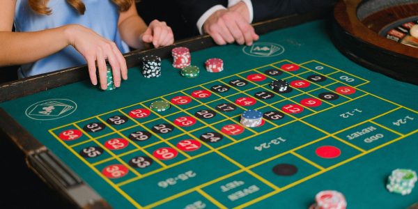 6 Reasons Players Are Choosing Direct Website Slots Over Traditional Apps